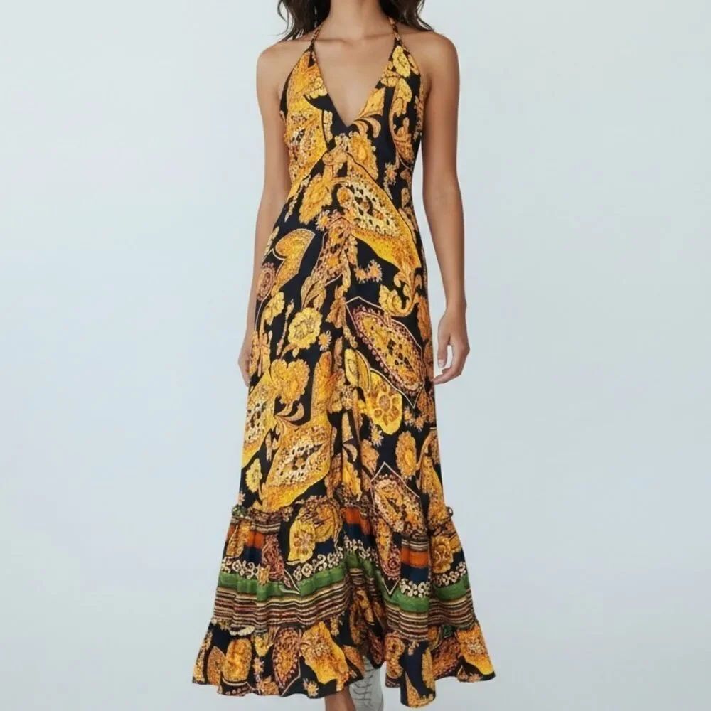 Dress Forum Los Angeles Black and Gold Sexy Maxi Dress in Size Medium